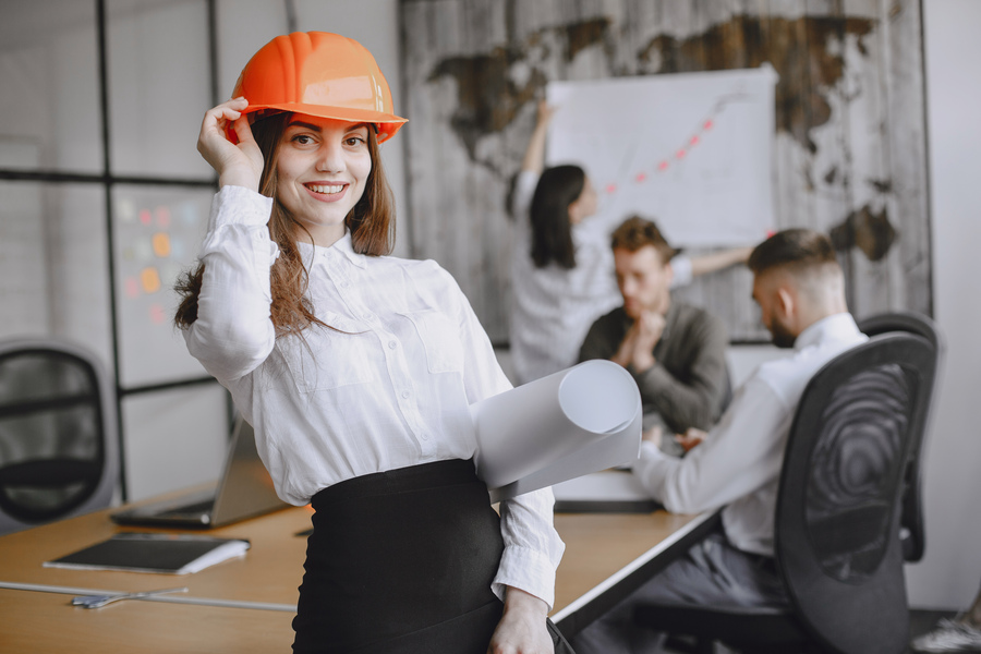 Habilidades esenciales para la gestión y el liderazgo de proyectos para ingenieros